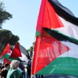 Sciopero per Gaza, corteo pro Pal a Coverciano: &quot;Italia-Israele non deve giocarsi&quot;