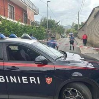 Napoli, agguato in strada a Gragnano: ucciso 35enne