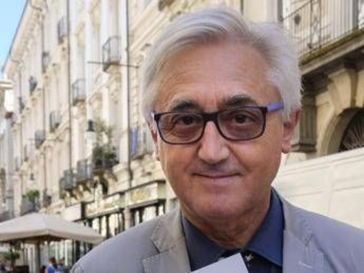 Papa Francesco, ginecologo Viale: &quot;Per l'aborto mi chiamò sicario, conservatore su molti temi&quot;