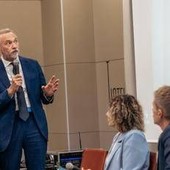 Sanità, Cappellacci (Affari sociali): "Dobbiamo spingerci verso il prima, prevenzione e diagnosi precoce" Sanità, Cappellacci (Affari sociali): "Dobbiamo spingerci verso il prima, prevenzione e diagnosi precoce"