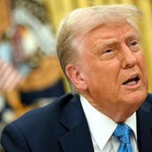 Usa, Trump parla a nazione: messaggio su brogli elettorali e attesa per 'grande annuncio'