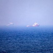 Iran, petroliera colpita in stretto Hormuz. Teheran agli Usa: "Guerrafondai. Nuovi attacchi? Piano di risposta è pronto" Iran, petroliera colpita in stretto Hormuz. Teheran agli Usa: "Guerrafondai. Nuovi attacchi? Piano di risposta è pronto"