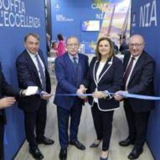 Vinitaly 2026, vini campani ‘a gonfie vele’: grande successo della Regione Campania Vinitaly 2026, vini campani ‘a gonfie vele’: grande successo della Regione Campania