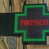 Farmacisti oggi in sciopero, braccia incrociate per 24 ore: orari e motivazioni Farmacisti oggi in sciopero, braccia incrociate per 24 ore: orari e motivazioni