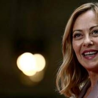 Fratelli d'Italia stabile al 30%, crescono Forza Italia, Pd e M5S: il sondaggio Fratelli d'Italia stabile al 30%, crescono Forza Italia, Pd e M5S: il sondaggio