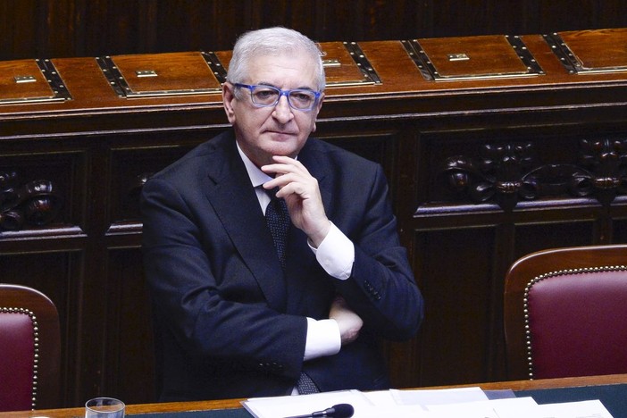 Carburanti, Foti “Allo studio del governo accise mobili e Social card”