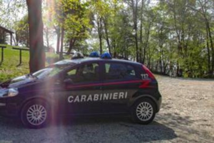 Lite tra braccianti finisce nel sangue, 36enne travolto e ucciso con un trattore