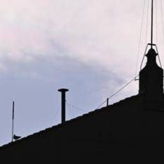 Conclave, anche la seconda fumata è nera