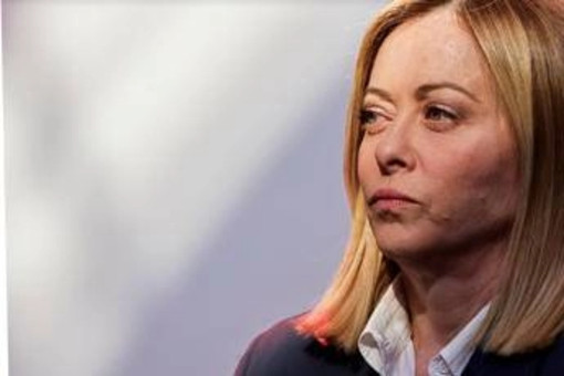 Meloni: &quot;Scelta tra Usa e Europa? Idea infantile, Trump primo alleato dell'Italia&quot;