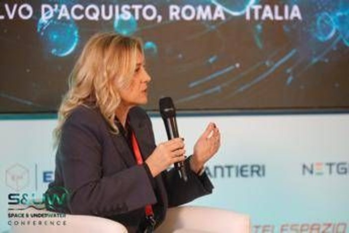 Benigni (Elt Group): "Spettro elettromagnetico cuore difesa integrata" Benigni (Elt Group): "Spettro elettromagnetico cuore difesa integrata"