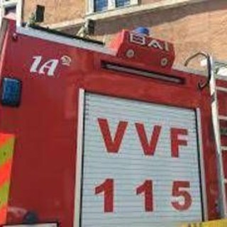 Torino, incendio in palazzina a Rivalta: morta 28enne