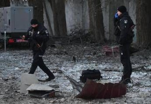Ucraina, polizia: &quot;Uomo spara vicino a Kiev, due morti&quot;