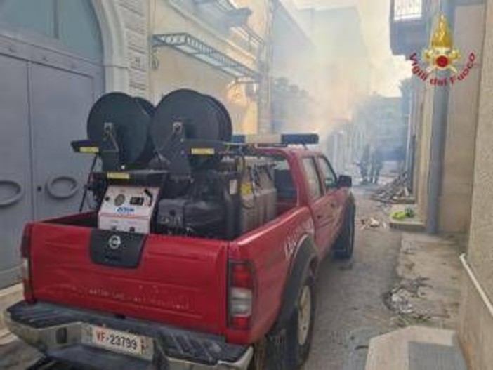 Bari, esplosione in palazzina ad Adelfia: morti due anziani