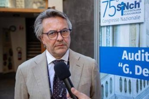 Ai, neurochirurgo Barbagallo: "Aiuta ma non sostituisce l'esperienza clinica" Ai, neurochirurgo Barbagallo: "Aiuta ma non sostituisce l'esperienza clinica"