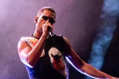 Mahmood: &quot;Questo tour è un saluto. Lo stadio? Per me è presto&quot;