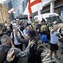 Migranti, nuove manifestazioni a Portsmouth: "L'immigrazione clandestina deve finire"