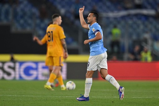 Pedro saluta la Lazio segnando il gol vittoria, Pisa ko 2-1 all’0limpico Pedro saluta la Lazio segnando il gol vittoria, Pisa ko 2-1 all’0limpico