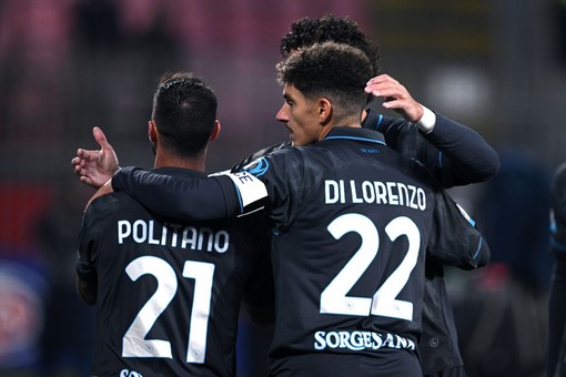 Il Napoli ritrova il sorriso, Monza travolto 4-1