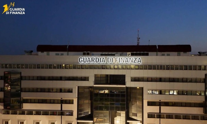 Scambio elettorale politico-mafioso, sei misure cautelari tra Bari e Foggia