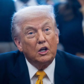 Ucraina, Trump “Putin ha accettato di non attaccare per una settimana” Ucraina, Trump “Putin ha accettato di non attaccare per una settimana”