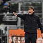 Inter-Napoli, rigore per i nerazzurri e Conte espulso: "Vergognatevi". Cos'è successo Inter-Napoli, rigore per i nerazzurri e Conte espulso: "Vergognatevi". Cos'è successo