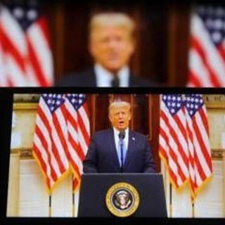 Trump, nuovo affondo contro l'Europa: &quot;Sta andando in una brutta direzione&quot;