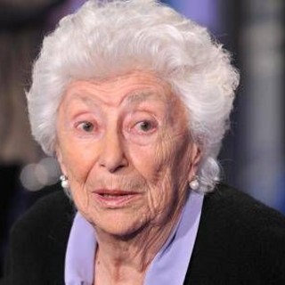 "Famiglia ladrona, siete parassiti": commenti choc sui social alla morte di Maria Sole Agnelli "Famiglia ladrona, siete parassiti": commenti choc sui social alla morte di Maria Sole Agnelli