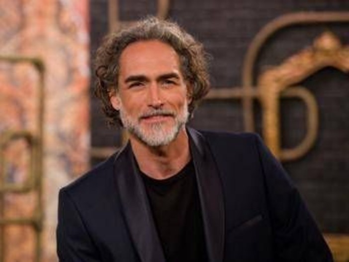 Sergio Muniz: &quot;Mio figlio ha una malattia rara della pelle&quot;