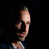L'AfD trionfa col 44% in Sassonia-Anhalt, chi è Ulrich Siegmund: "L'uomo più pericoloso della Germania"