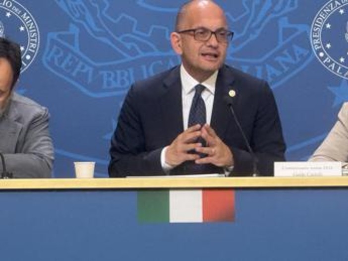 Terremoto, Castelli: "Con ricostruzione cresce il Pil"