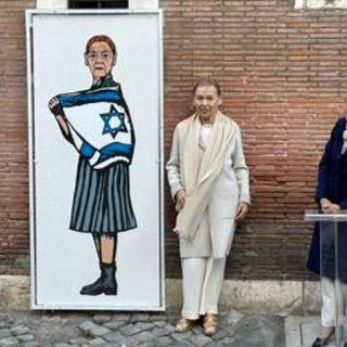 Roma, svelato murale per Edith Bruck: era stato vandalizzato a Milano