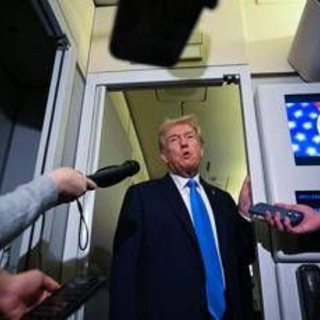 Trump: "Usa riprenderanno test con armi nucleari. Cina e Russia li fanno e non lo dicono" Trump: "Usa riprenderanno test con armi nucleari. Cina e Russia li fanno e non lo dicono"