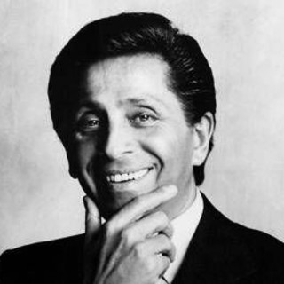 E' morto Valentino Garavani, lo stilista aveva 93 anni E' morto Valentino Garavani, lo stilista aveva 93 anni