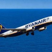 "Allarme possibile dirottamento", volo Ryanair parte e torna indietro: cos'è successo