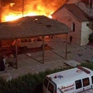 Gaza, Hamas denuncia: &quot;Raid israeliano su ospedale Al-Ahli&quot;