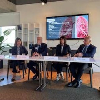 Tumori al polmone Nsclc e mutazione Egfr, rimborsate 2 nuove indicazioni terapia mirata Tumori al polmone Nsclc e mutazione Egfr, rimborsate 2 nuove indicazioni terapia mirata