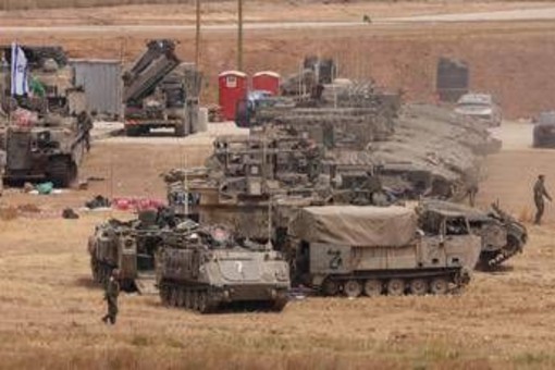 Gaza, &quot;ondata di attacchi israeliani nella Striscia: almeno 82 morti&quot;