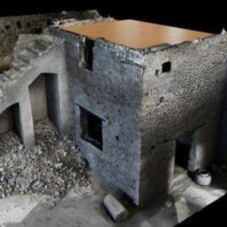 Pompei, scoperta una possibile torre in una domus Pompei, scoperta una possibile torre in una domus