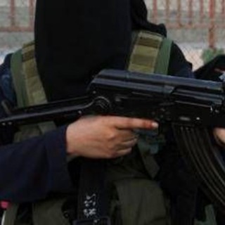 Progettava violenze in nome della jihad, arrestato 15enne a Montepulciano Progettava violenze in nome della jihad, arrestato 15enne a Montepulciano