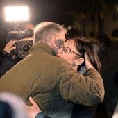 Ilaria Cucchi e Fabio Anselmo si sposano: "Abbiamo scelto di non lasciare che il lutto diventasse l’unica cosa che siamo"