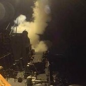 Iran sotto attacco, ultimatum di Trump: "Se non firmano accordo, bombarderemo senza pietà" - Diretta Iran sotto attacco, ultimatum di Trump: "Se non firmano accordo, bombarderemo senza pietà" - Diretta