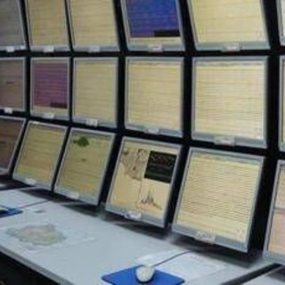 Terremoto oggi ai Campi Flegrei, forte scossa di magnitudo 4.4. Paura anche a Napoli