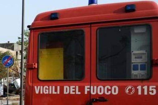 Cremona, recuperata l'auto finita nel Po: all'interno il corpo di una donna