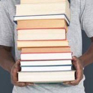 Carta della Cultura, al via da oggi le richieste del contributo per l'acquisto dei libri