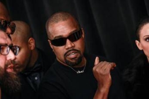 Kanye West e Travis Scott a Reggio Emilia, la prefettura vieta i concerti Kanye West e Travis Scott a Reggio Emilia, la prefettura vieta i concerti