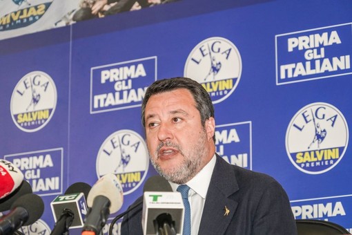 Salvini “Ue sorda e assente, bisogna cambiare regole”