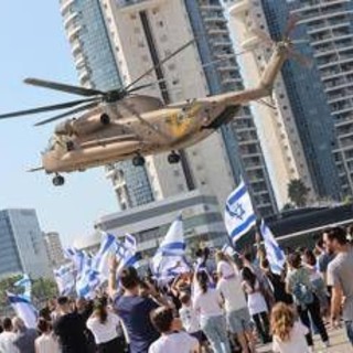 &quot;Hamas viola accordo e restituisce solo 4 corpi&quot;, famiglie ostaggi accusano