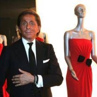 È morto Valentino, Meloni: "Maestro di stile ed eleganza, l'Italia perde una leggenda" È morto Valentino, Meloni: "Maestro di stile ed eleganza, l'Italia perde una leggenda"
