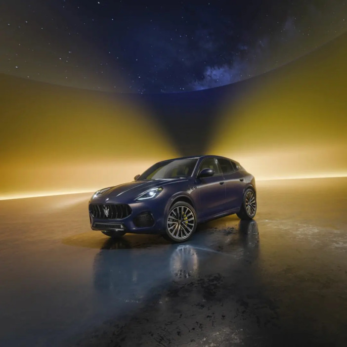Grecale Lumina Blu, la nuova serie speciale del SUV Maserati Grecale Lumina Blu, la nuova serie speciale del SUV Maserati