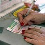 Superenalotto, numeri ed estrazione vincente di oggi: la combinazione